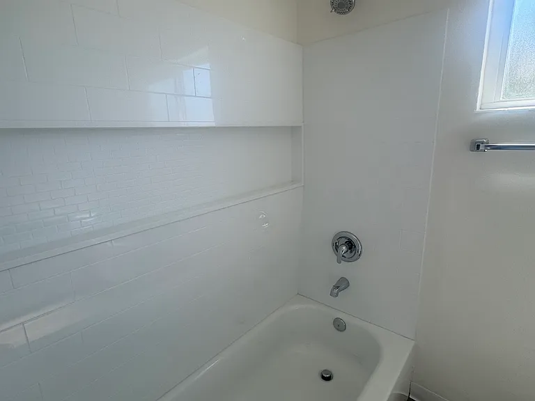 146 Euclid Ave — Photo 7
