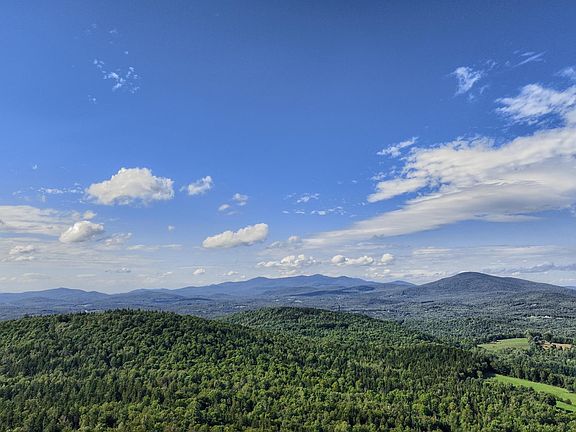2nd image of 2679 Healdville Road