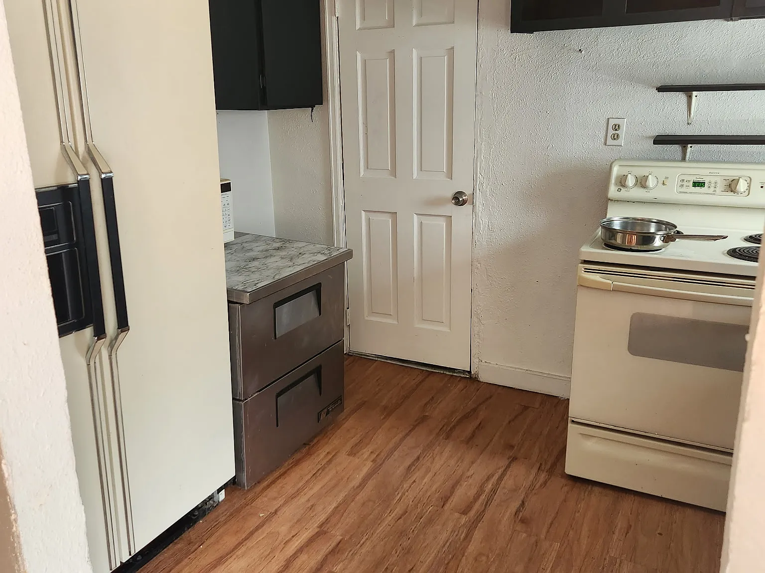 2 bed, 700 sqft, $1,750 — Photo 4