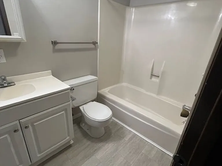 213 Baer Dr — Photo 6