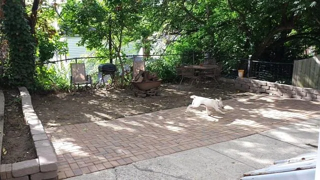 2241 Stratford Ave — Photo 2