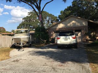 33224 Fairway Rd, Leesburg, FL 34788