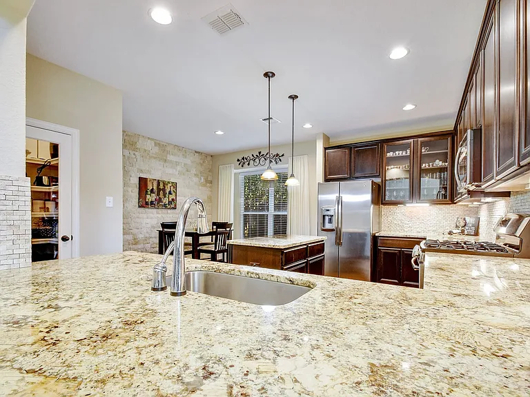7830 Coolspring Dr — Photo 10