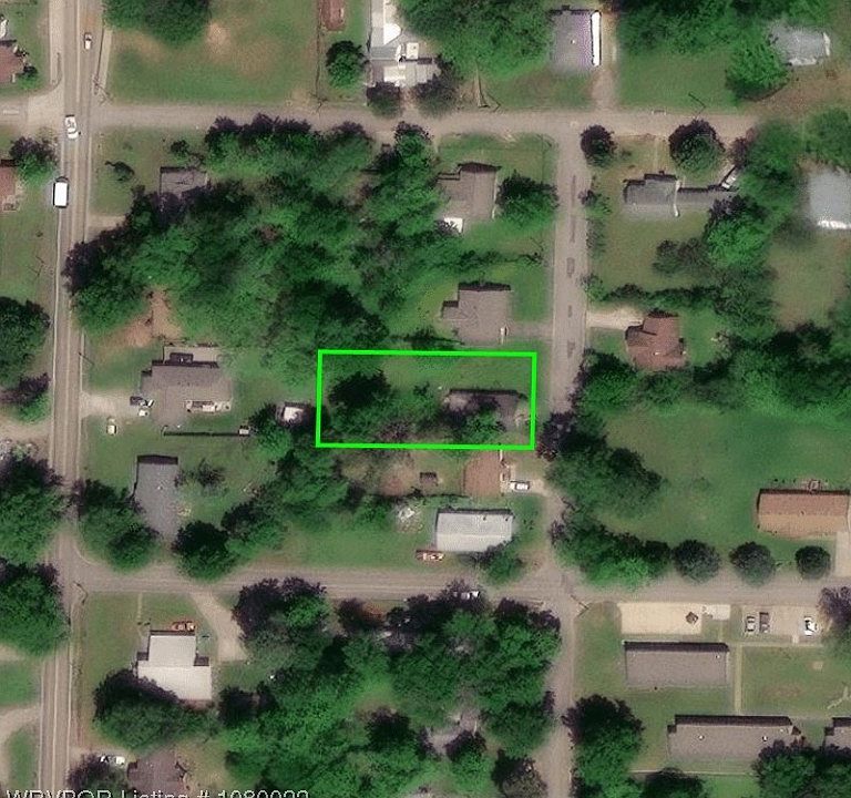 2nd image of 1025 South St