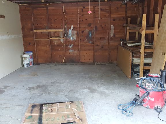 4th image of 1311 W Randolph St