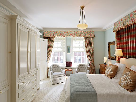 3rd image of 1088 Park Ave #10A