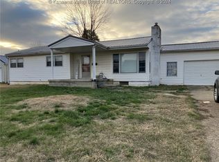 2609 Jefferson Ave, Point Pleasant, WV 25550