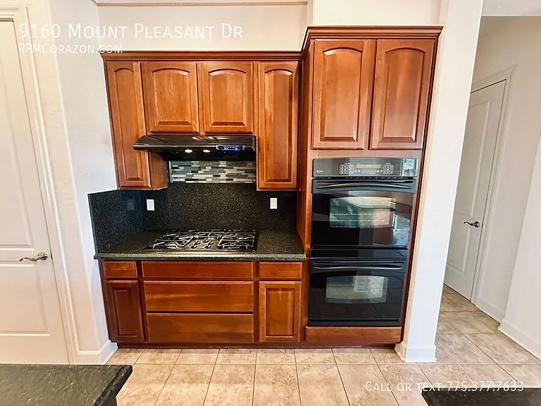 9160 Mount Pleasant Dr — Photo 7