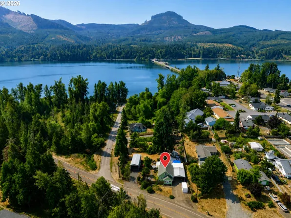374 E Main St, Lowell, OR 97452