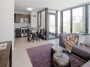 61 W Superior St #9, Chicago, IL 60654