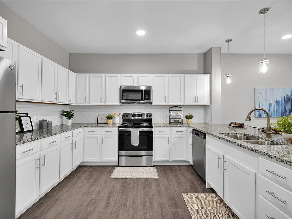 Saddle Brook Landings