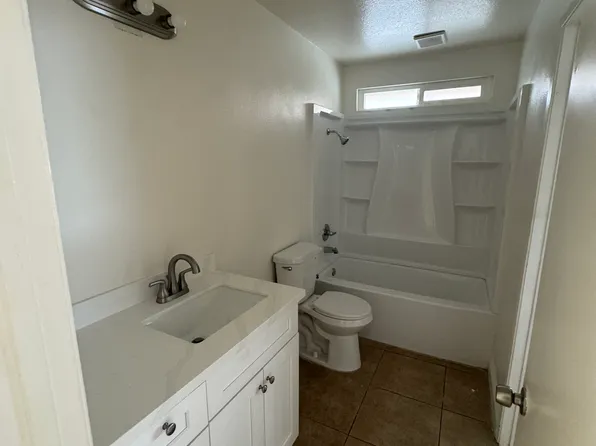13774 Karenlynn Dr, Moreno Valley, CA 92553