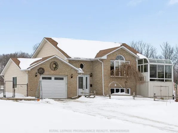 270 Mount Chesney Rd, South Frontenac, ON K0H 1X0