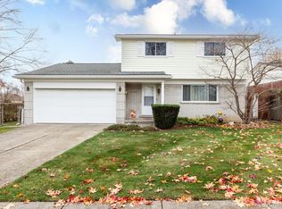 29711 Warner Ave, Warren, MI 48092