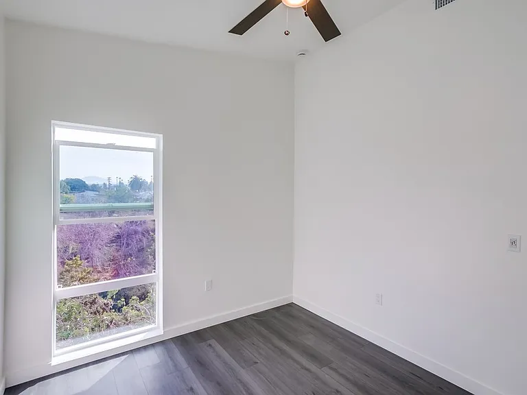5119 Ewing St #2 — Photo 28