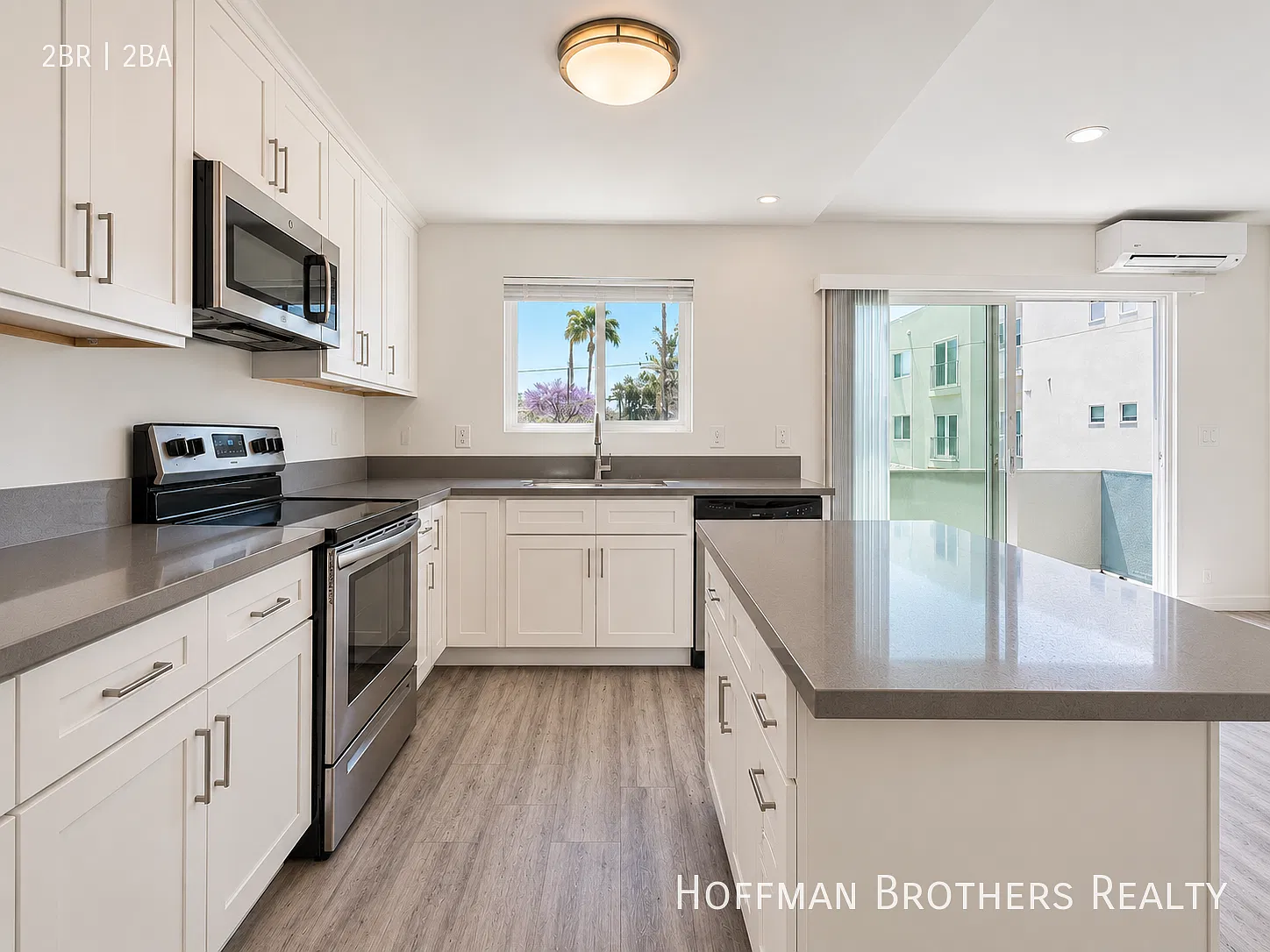 2 Bedroom with In-Unit Laundry, AC , In-Unit Storage, High Ceilings and Balcony! — Photo 2