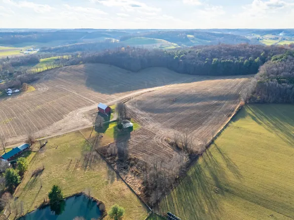 21177 Wooster Rd, Danville, OH 43014