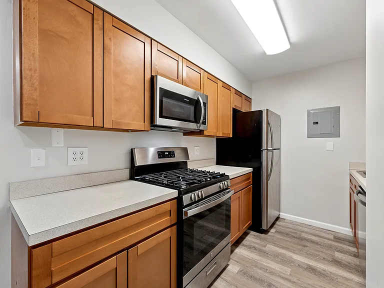 7 Silverwood Cir #3 — Photo 13