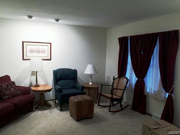 2nd image of 63 Pearl Dr