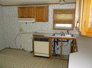 7813 River Rd, Belding, MI 48809