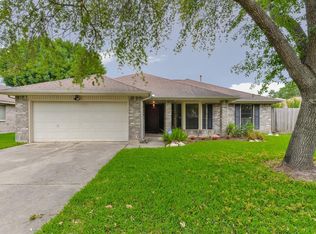 1601 Garden Park Dr, Deer Park, TX 77536