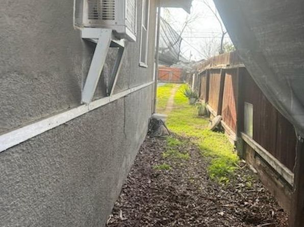 fresno-california-82783663 picture