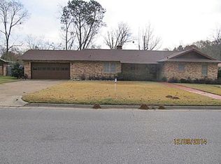 117 McDonald Dr, Athens, TX 75751