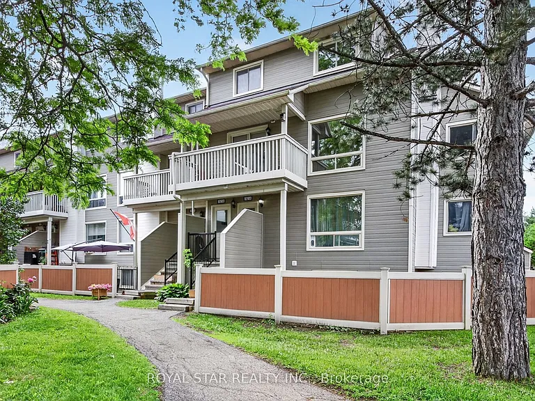 762 Saint Andre Dr #5B — Photo 1