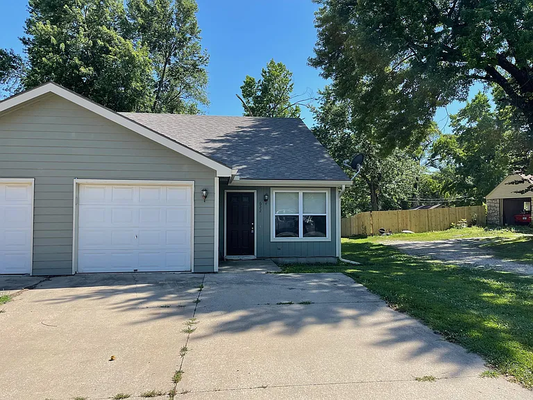 622-624 E 5th St #622 — Photo 1