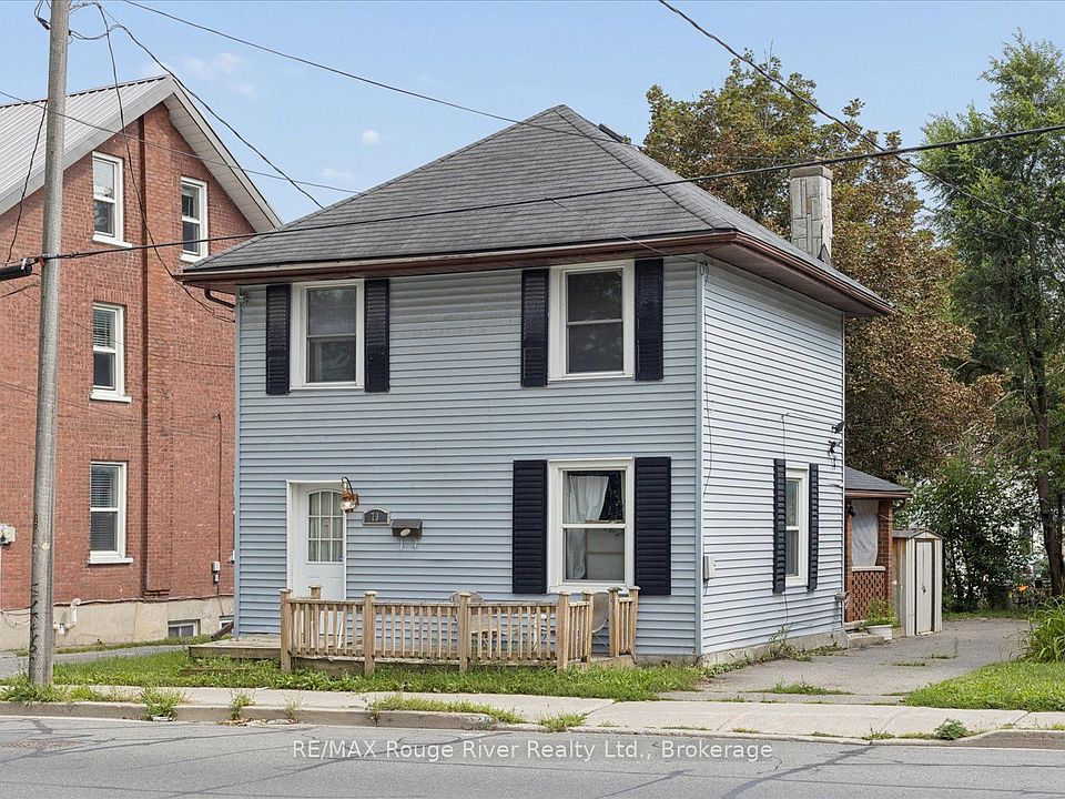 1st image of 79 Parkhill Rd W
