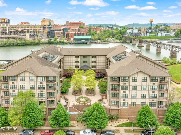 445 W Blount Ave APT 215, Knoxville, TN 37920