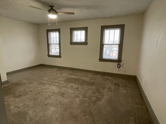 3rd image of 6920 35th Ave