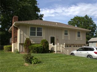 15404 E 35th St S, Independence, MO 64055