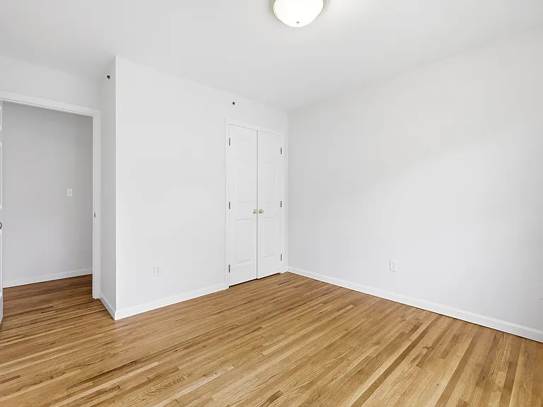 95 Broadway #A — Photo 12