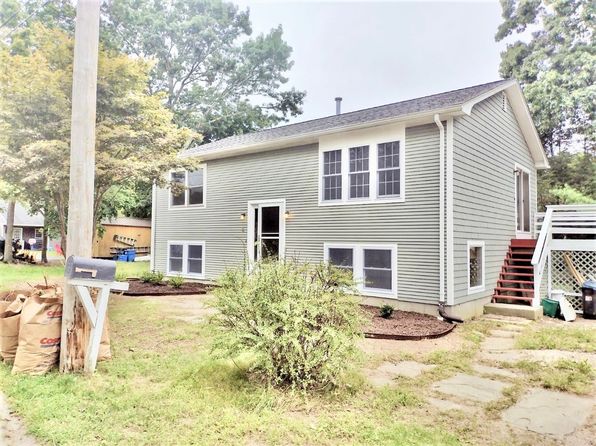 4 Gibbs Ln