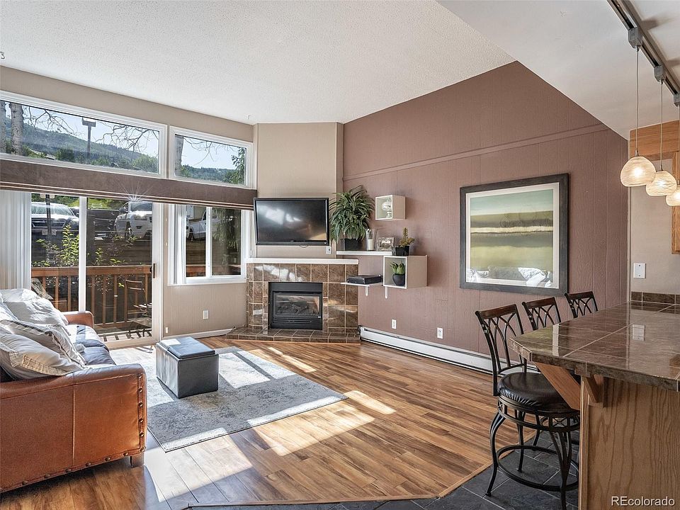 1st image of 3025 Columbine Dr Unit 25
