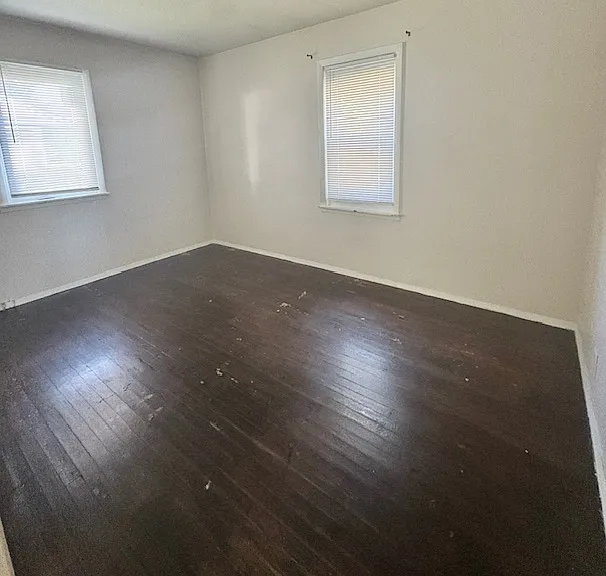 913 N Gregory St — Photo 7