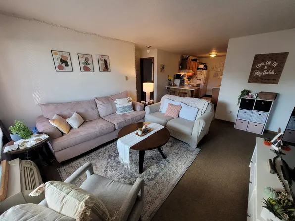 vine, 1317 Vine St APT 1, La Crosse, WI 54601