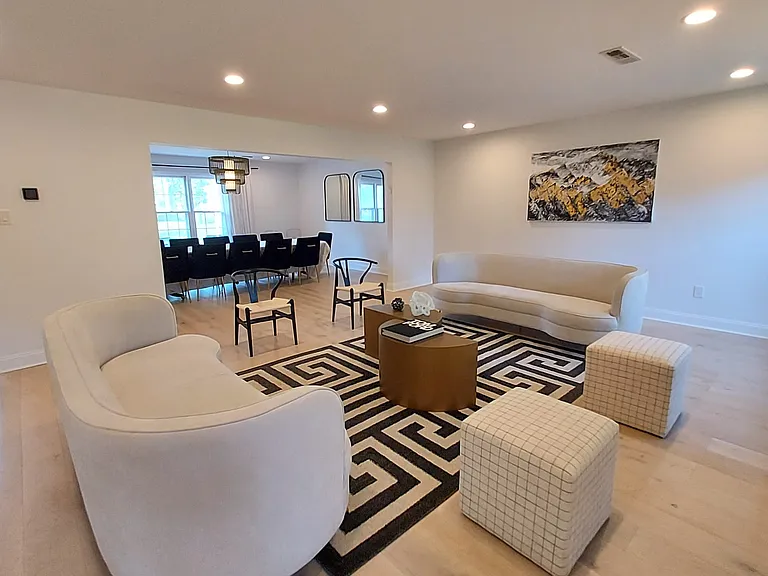 5587 Ashley Sq S — Photo 19