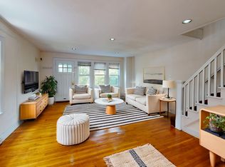 6798 Dartmouth St, Forest Hills, NY 11375
