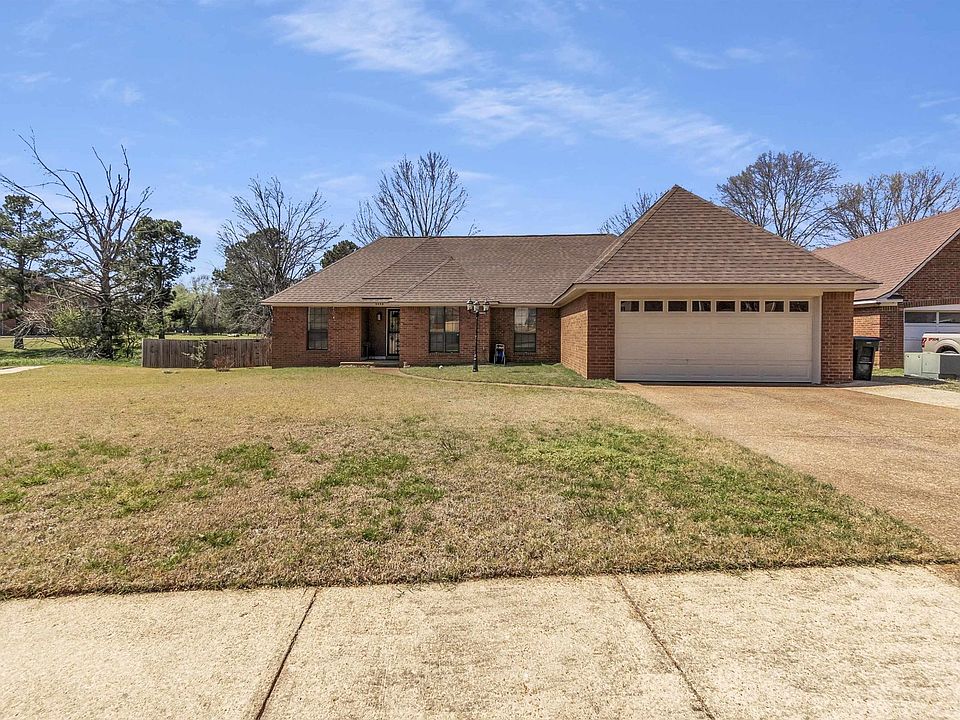 1st image of 3889 Oak Trace Cv