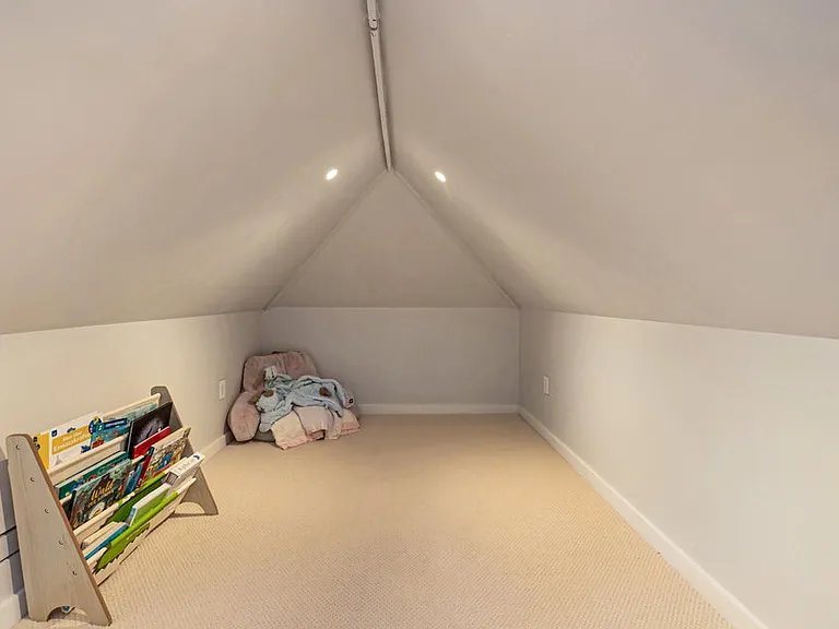 Bonus Room