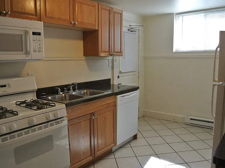 41 Prospect Terrace 27 Stevenson — Photo 176