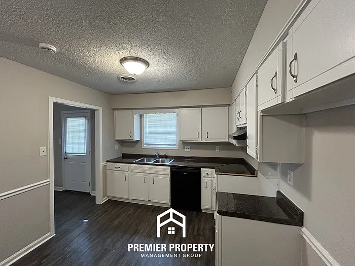 7654 Stonycreek Cv — Photo 4