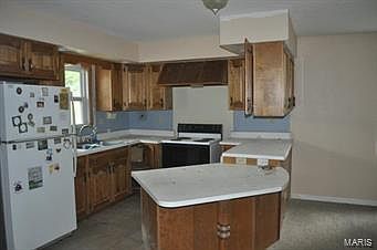 2nd image of 302 N 20th St