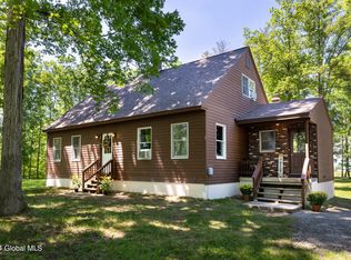 33 Town Line Rd, Fort Edward, NY 12828