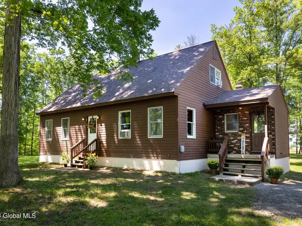 33 Town Line Road, Kingsbury, NY 12828