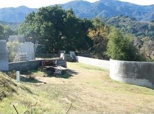 26517 Mulholland Hwy, Calabasas, CA 91302