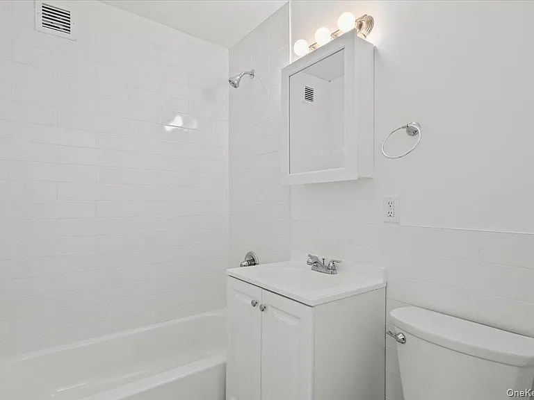 671 Bronx River Rd #6C — Photo 19