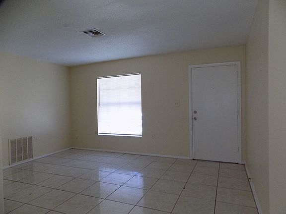 3rd image of 700 Wynn Dr